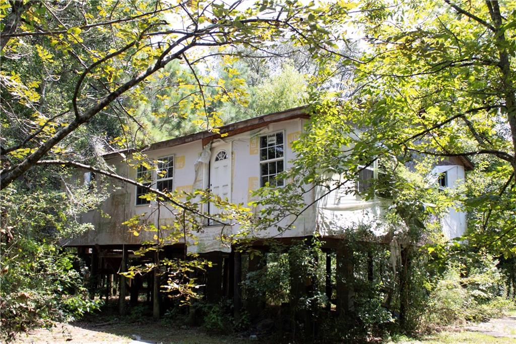 4832 Pine Drive — photo