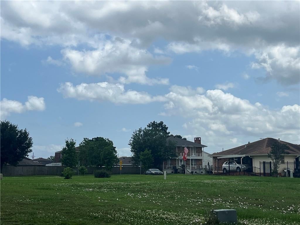 8412 Creole Drive — photo