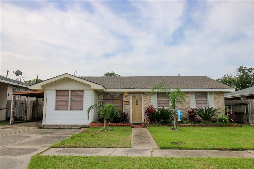 1620 Maplewood Drive — photo