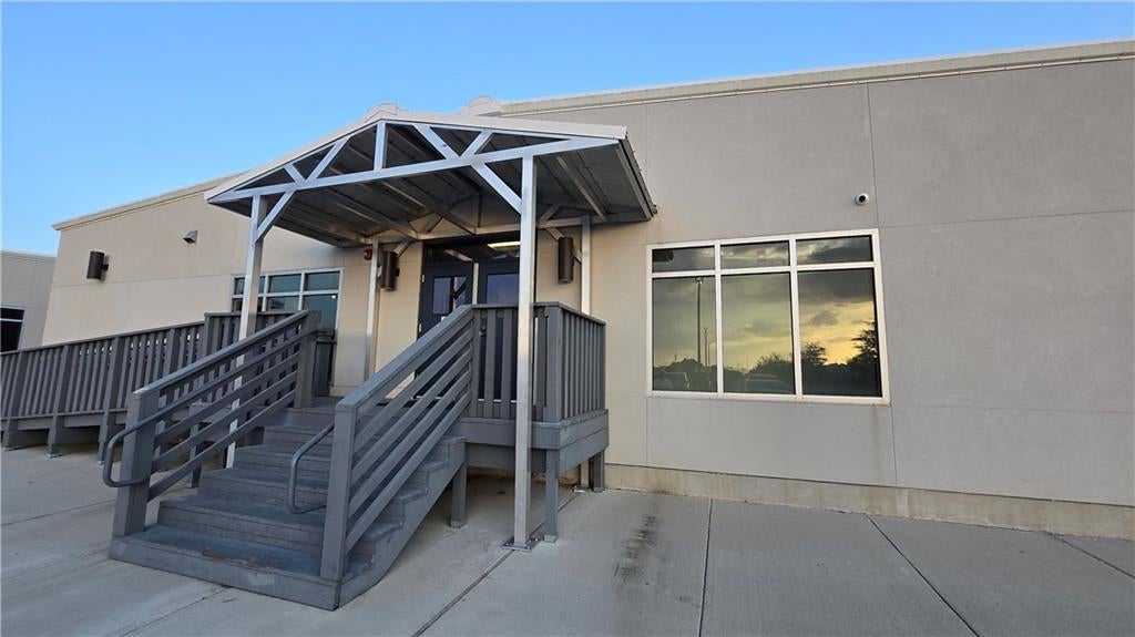 4302C E Judge Perez Highway — photo