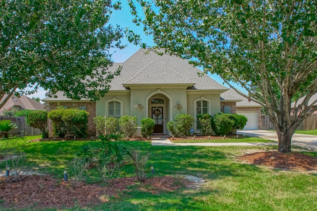 732 Wood Duck Lane — photo