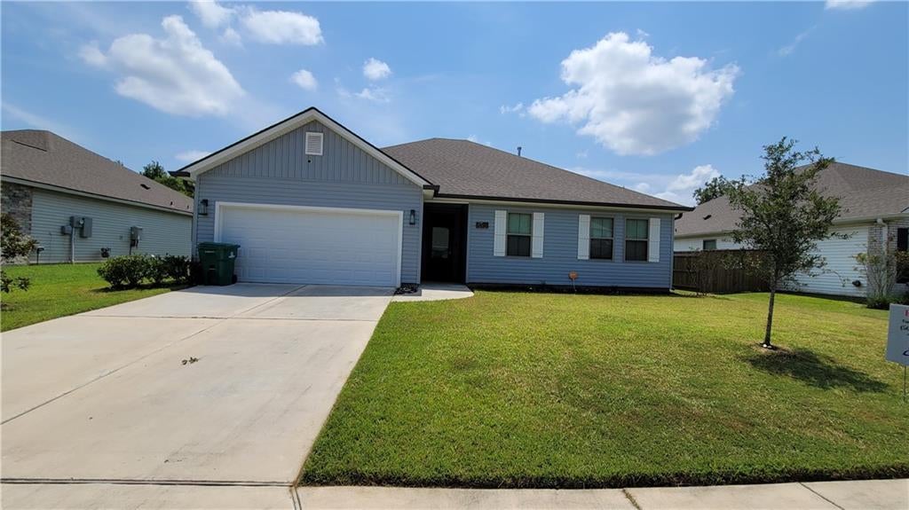 813 Dandelion Drive — photo