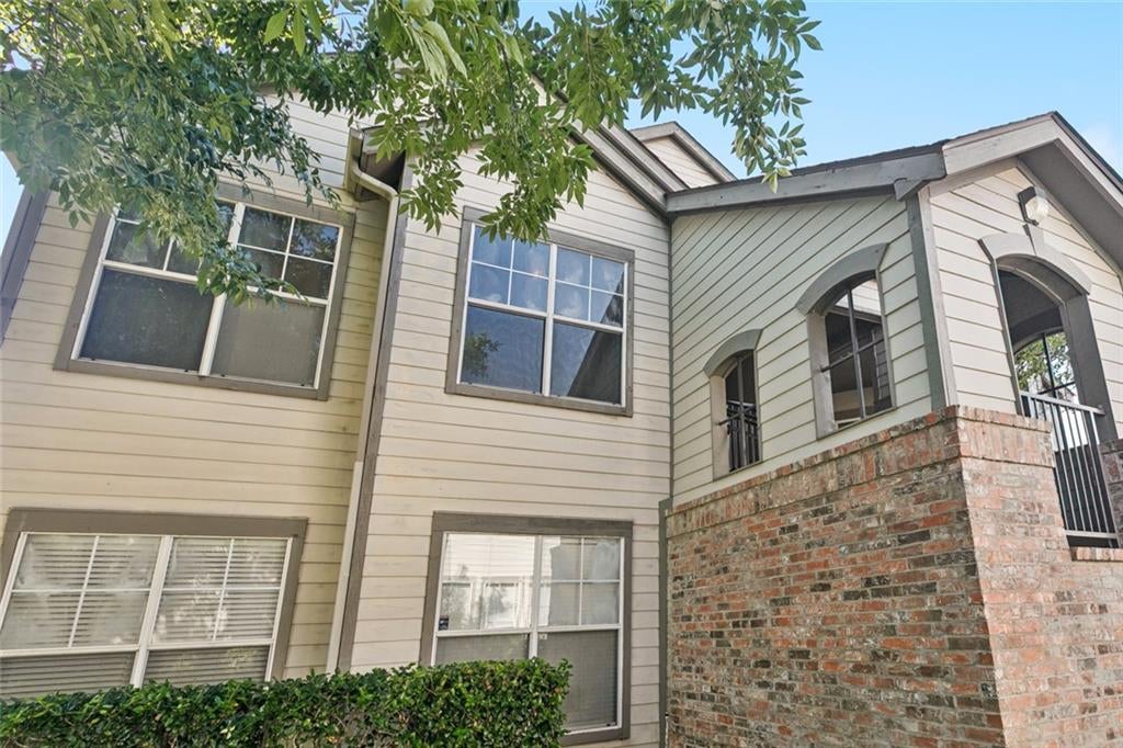 350 Emerald Forest Boulevard 15201 — photo