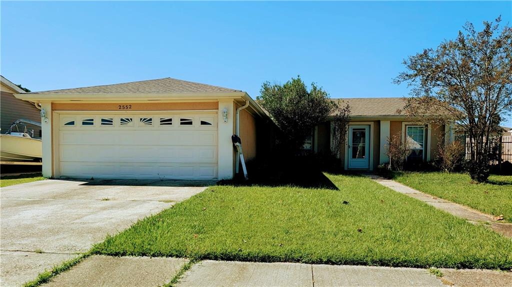 2552 E Catawba Drive — photo