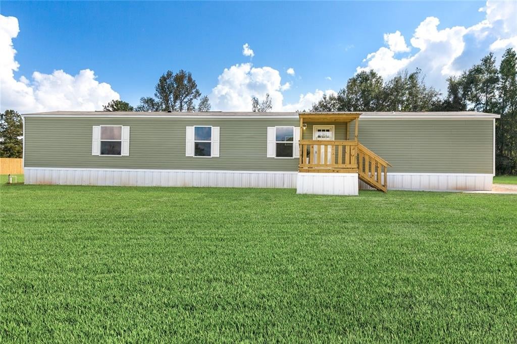 53314 Clydesdale Drive — photo