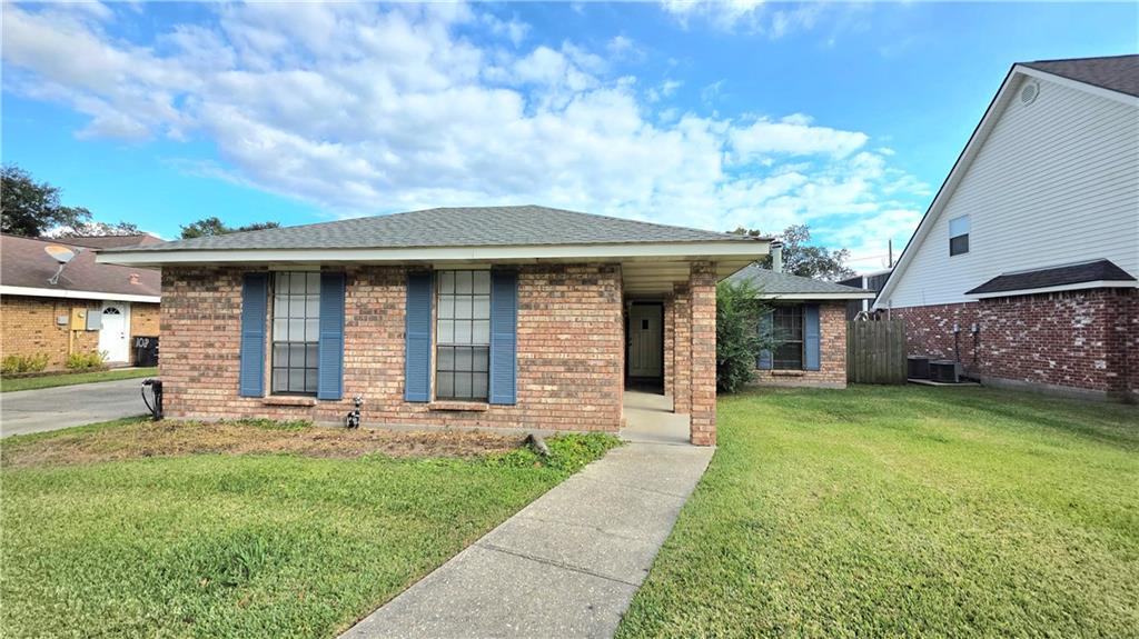 106 Gondrella Drive — photo