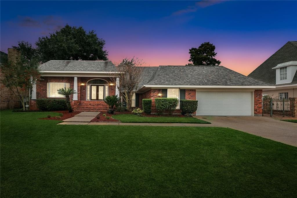 81 Chateau Mouton Drive — photo
