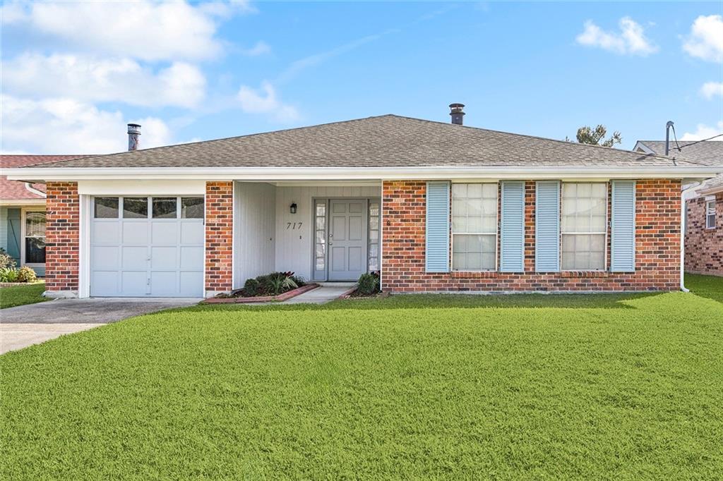 717 Park Ridge Drive — photo