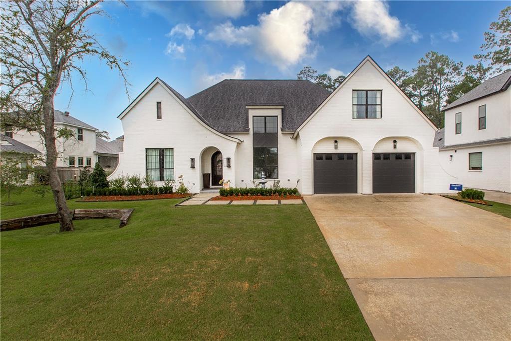 5009 Twin River Place — photo