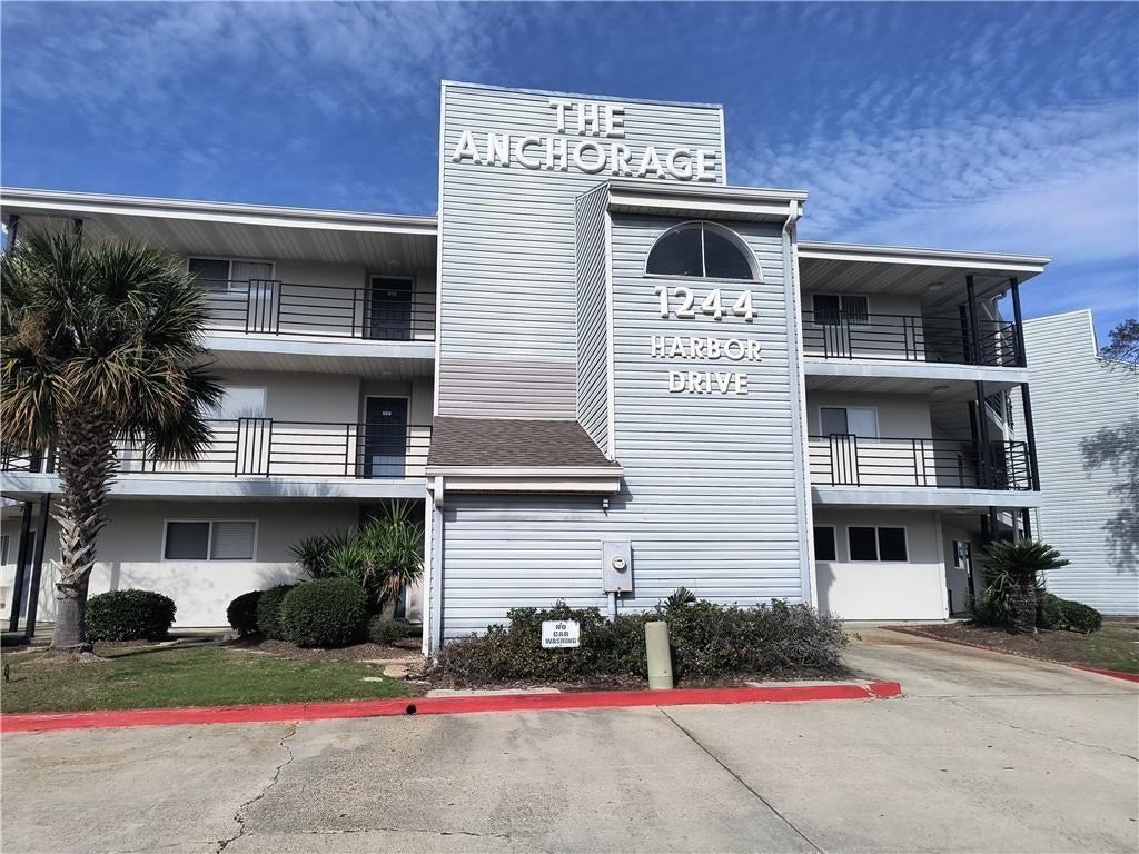 1244 Harbor Drive 210 — photo
