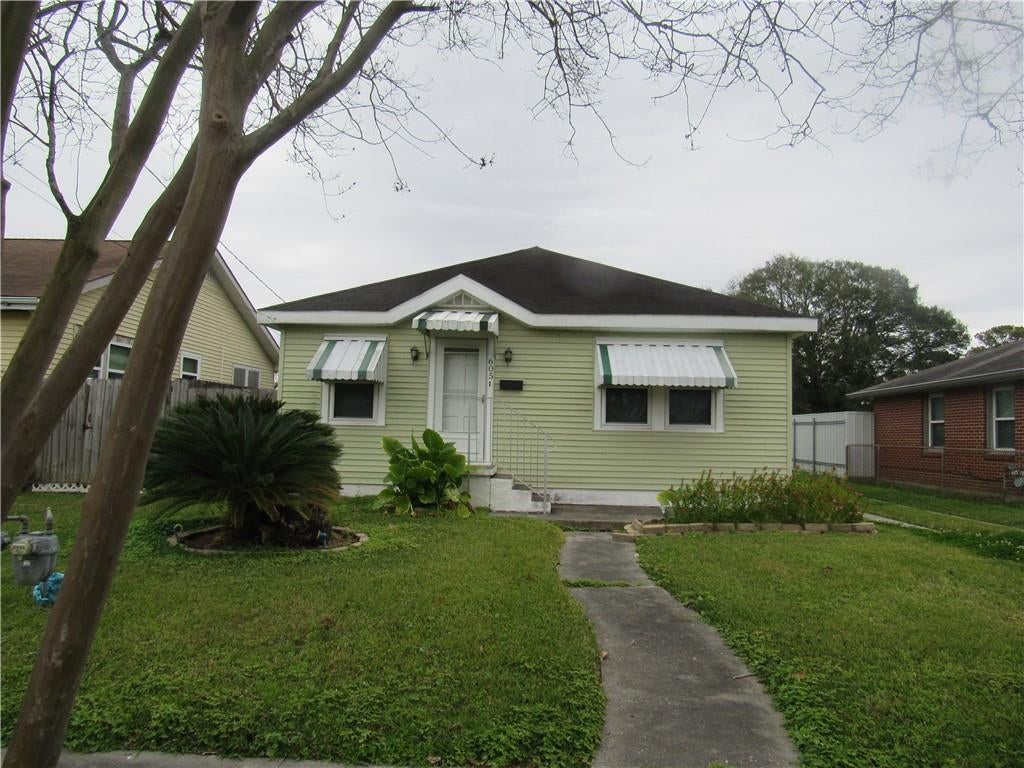 605 Bellanger Street — photo