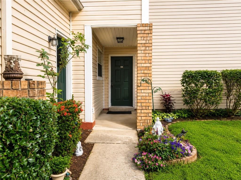 3328 Timberlane Way 116 — photo