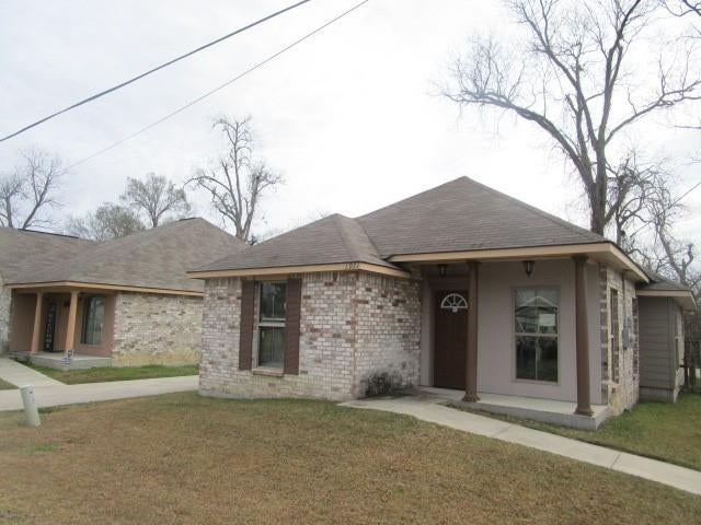 1931 Ravier Lane, Sunshine, LA 70780