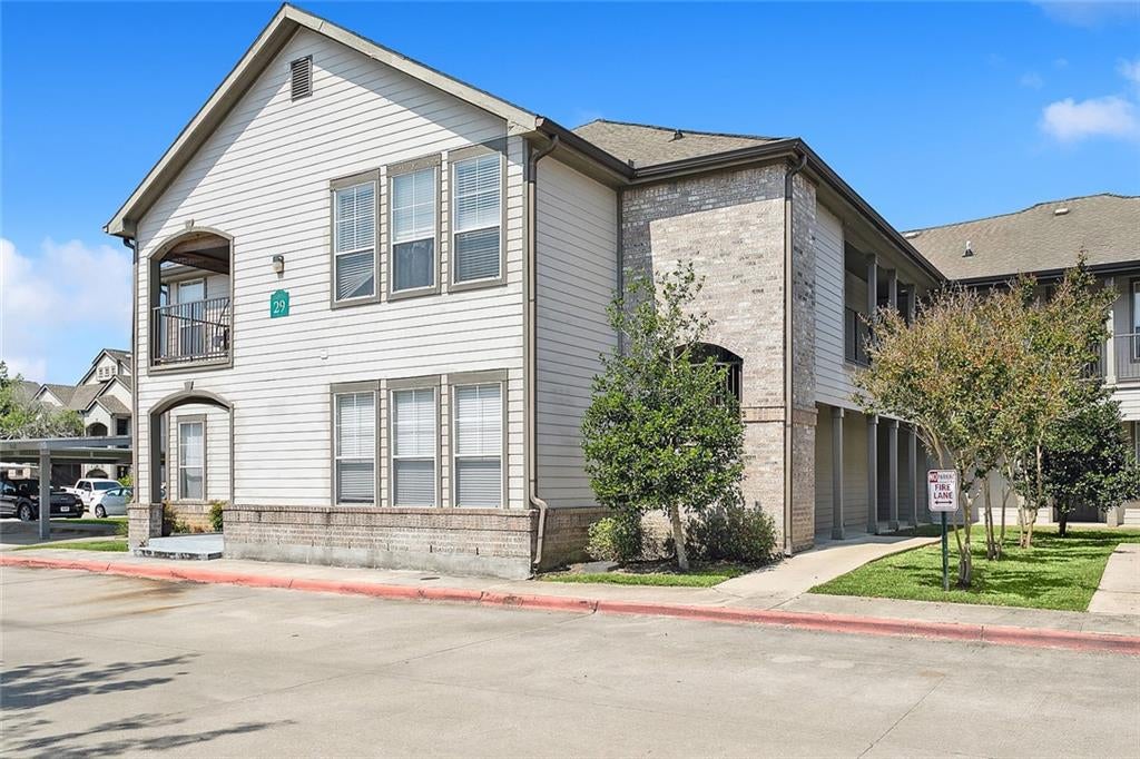 350 Emerald Forest Boulevard 29102 — photo