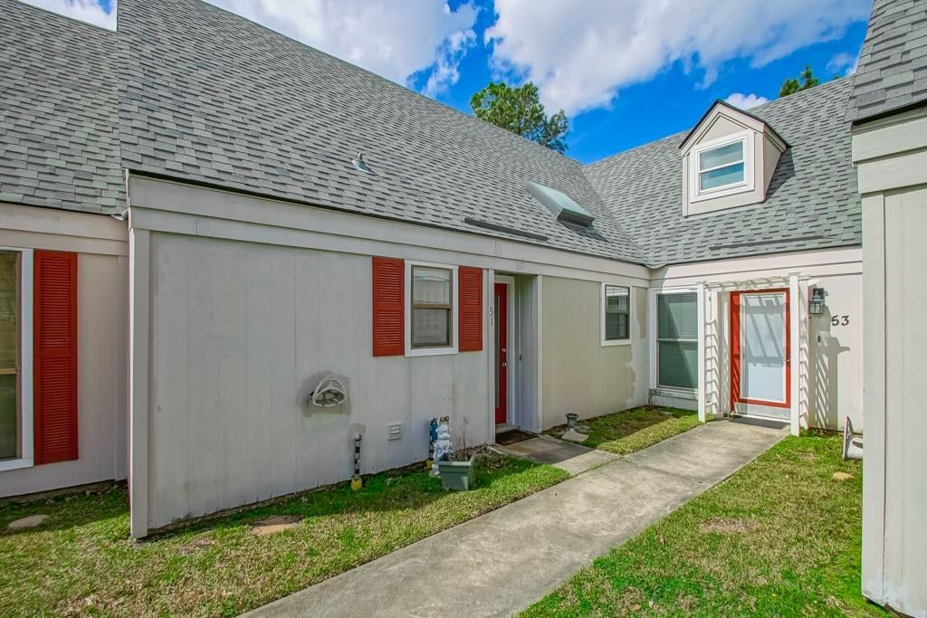51 Hollycrest Boulevard 51 — photo