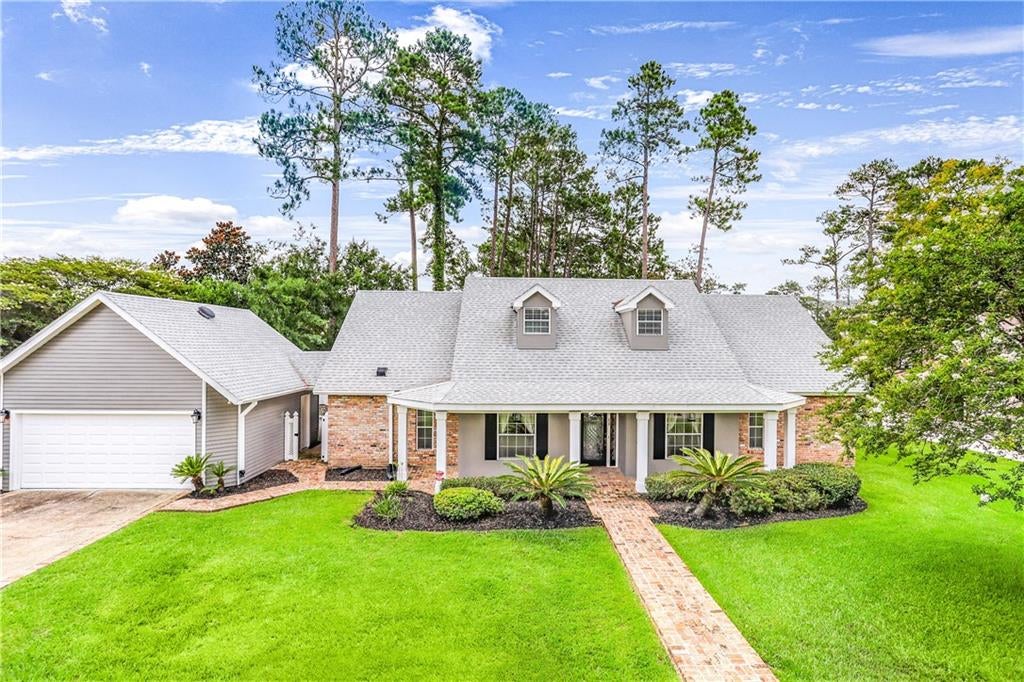 10 Fairway View Drive — photo
