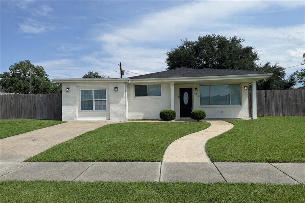 225 Nutria Drive — photo