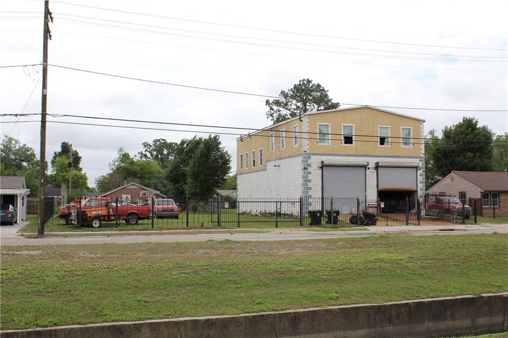 6018 Morrison Road — photo