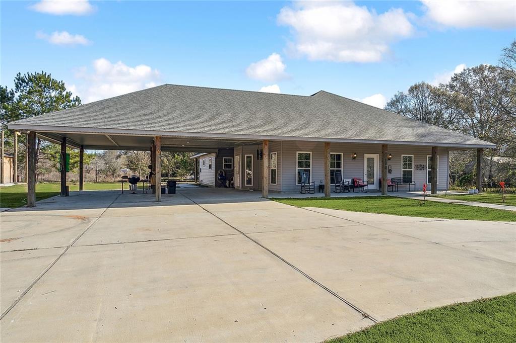 320 Yearling Loop — photo