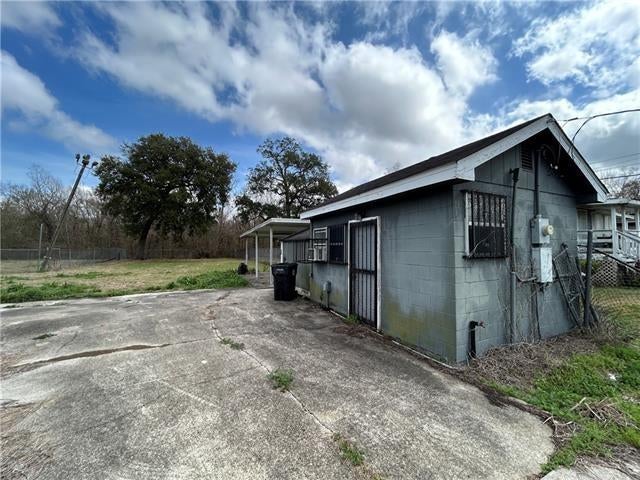 3500 Adrian Street — photo