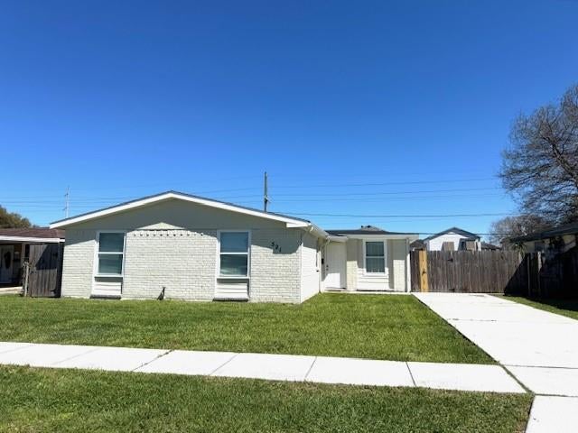 521 Willowbrook Drive — photo