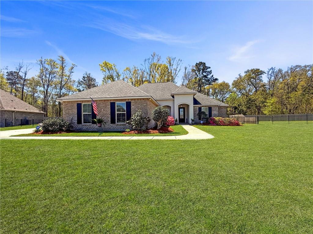 339 Sawgrass Loop — photo