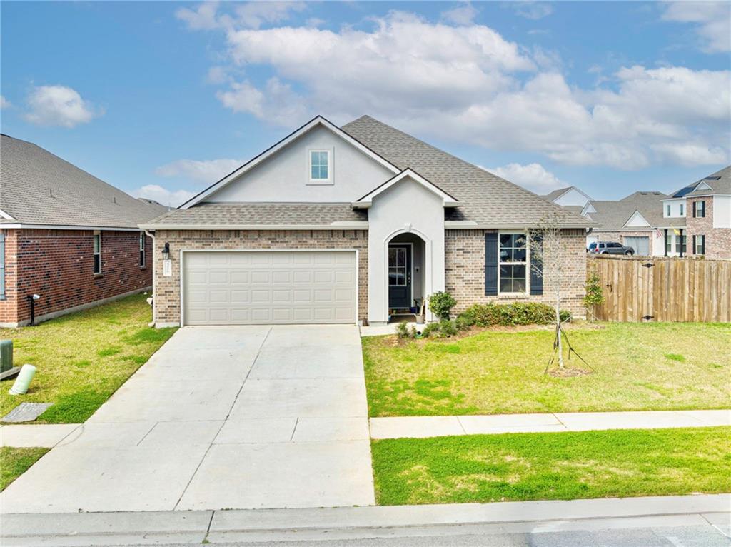 5206 Summer Pecan Drive — photo