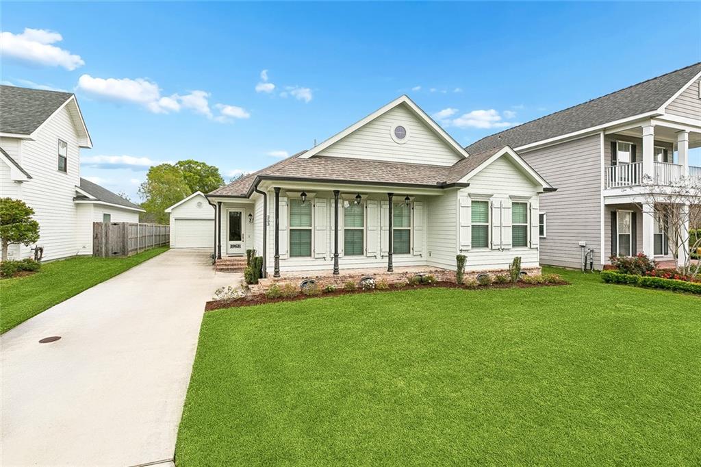 253 Oak Dale Drive — photo