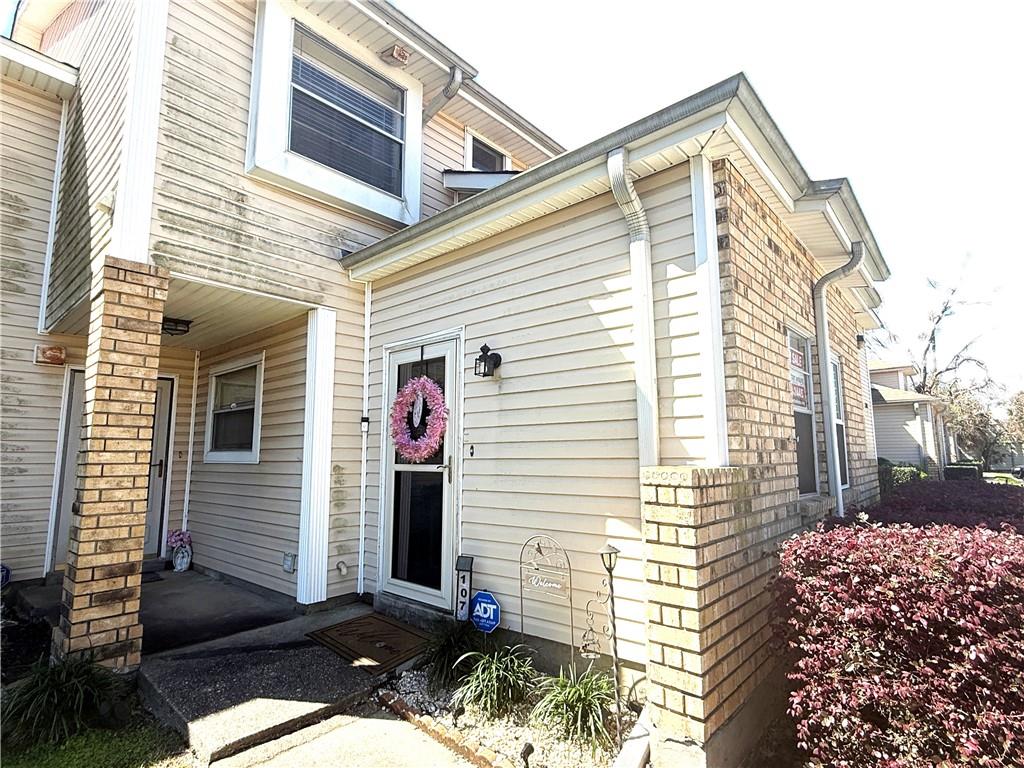 3328 Timberlane Way Drive 107 — photo