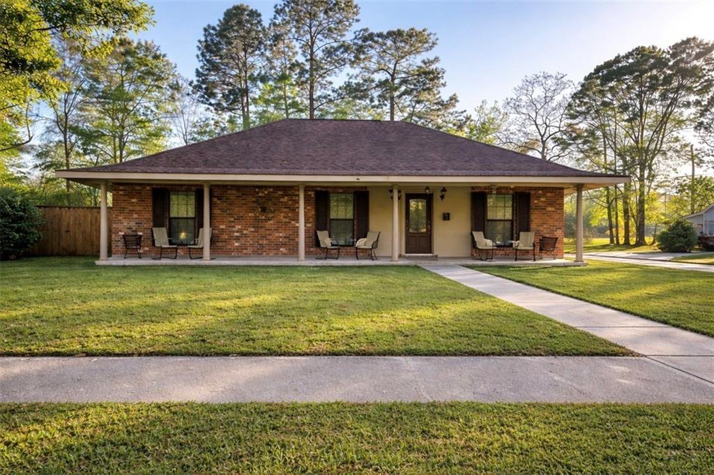 205 Greencrest Drive — photo