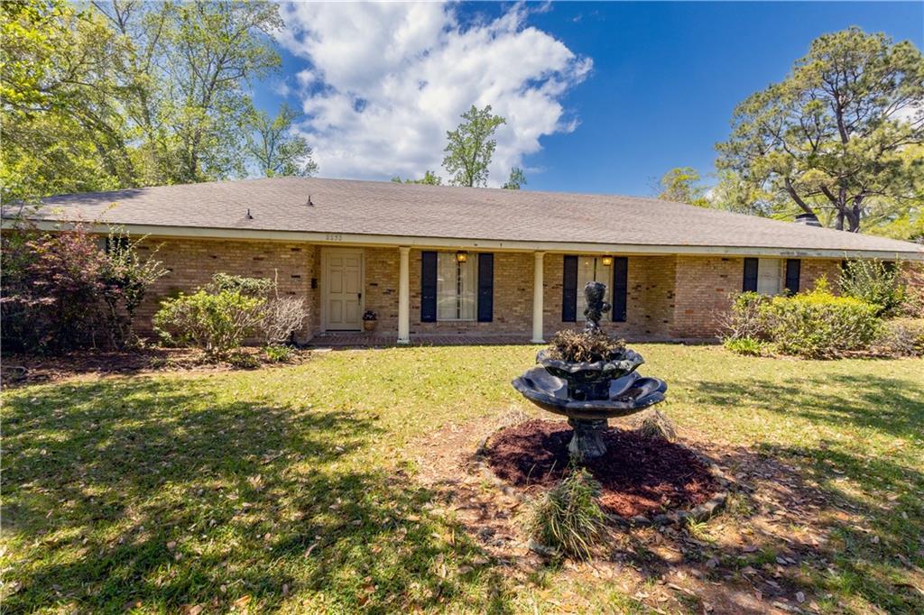 2233 Bayou Lane — photo