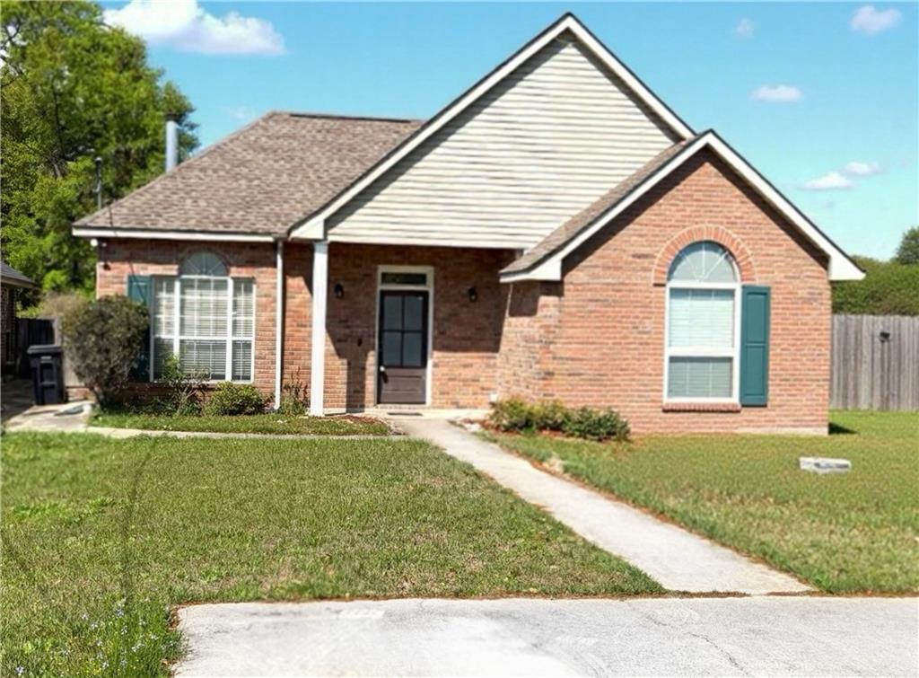 59051 Azalea Lane — photo