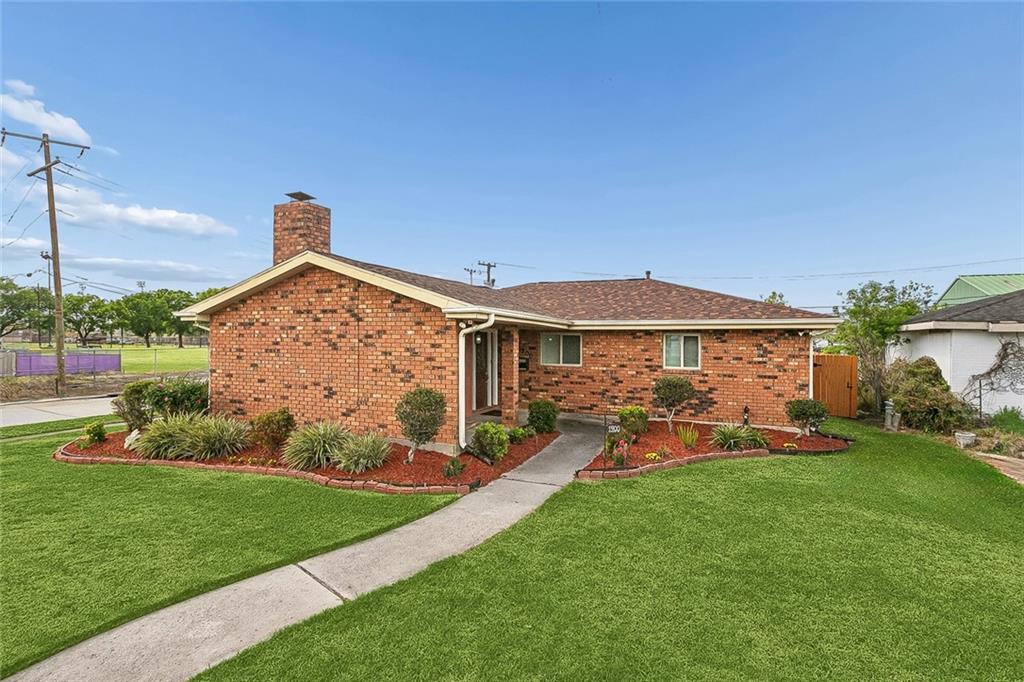 1200 Lynnette Drive — photo