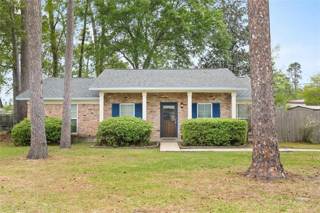 651 Dale Drive — photo