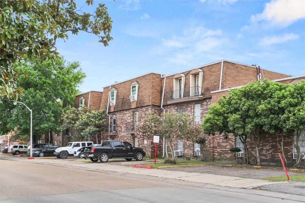 6220 Riverside Drive 559 — photo