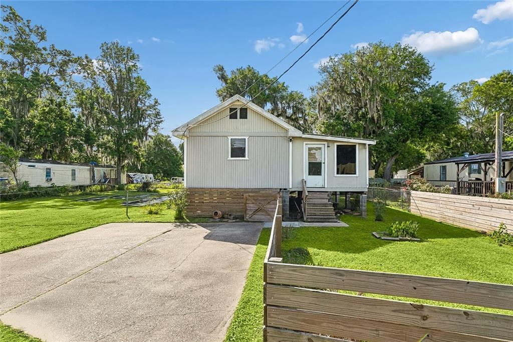 541 Matthew Street — photo