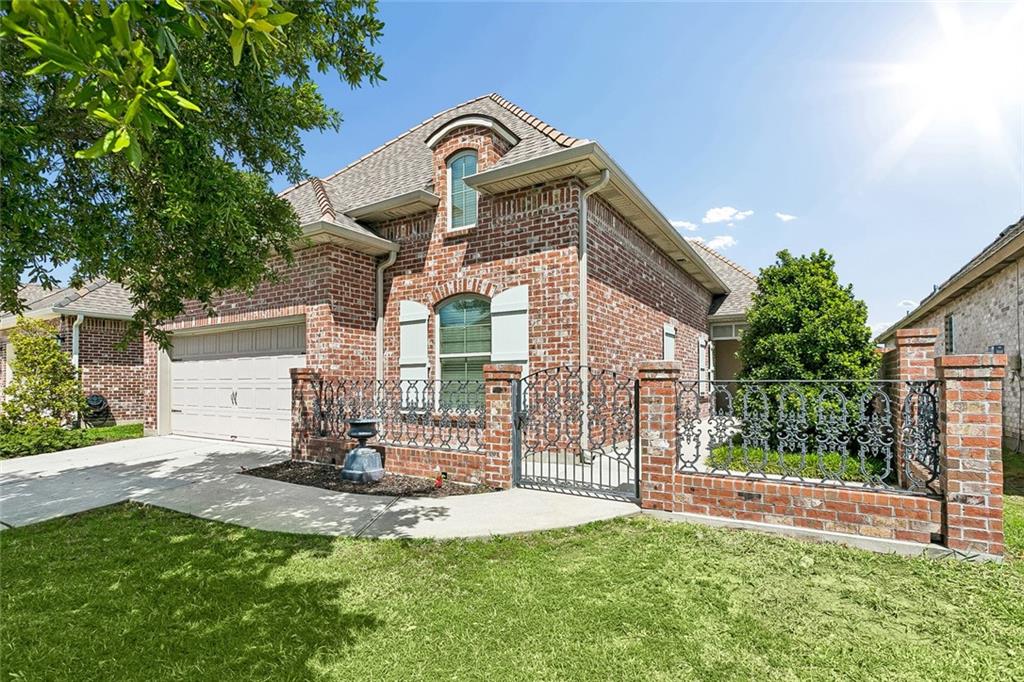 326 Nicklaus Drive — photo