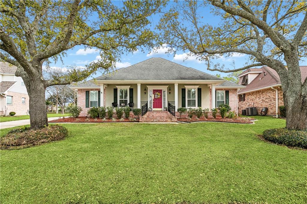39 INLET Drive, Slidell, LA 70458