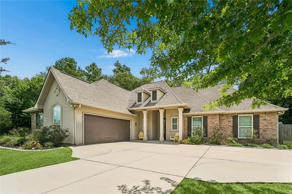 452 Silver Oak Drive — photo