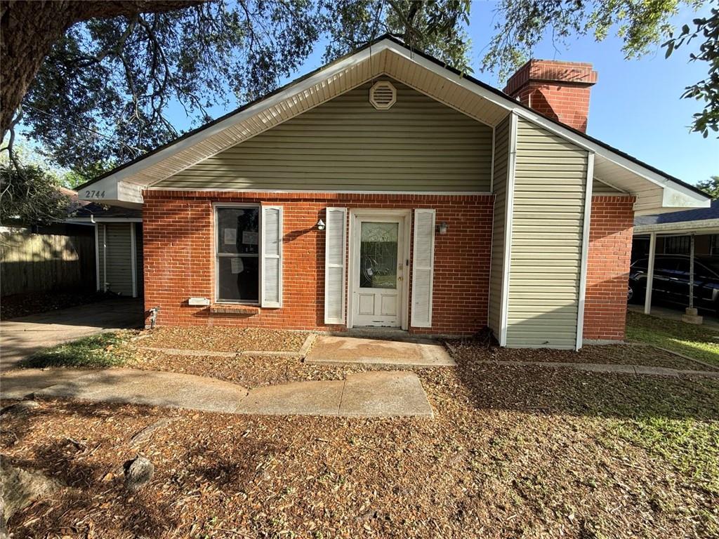 2744 Corinne Drive — photo