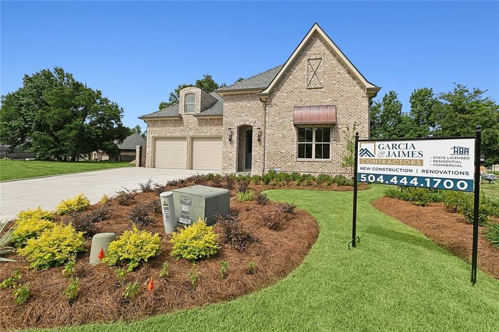 531 Oak Glen Drive — photo
