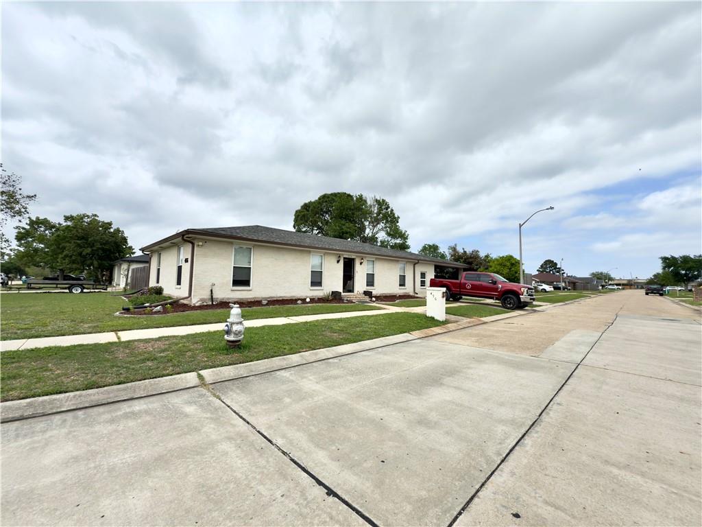 456 Hooper Drive — photo
