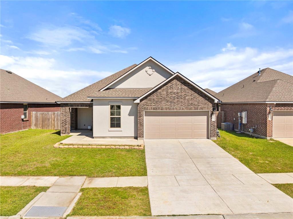 5233 Summer Pecan Road — photo