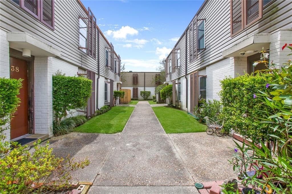 1140 Lake Avenue 1140 — photo