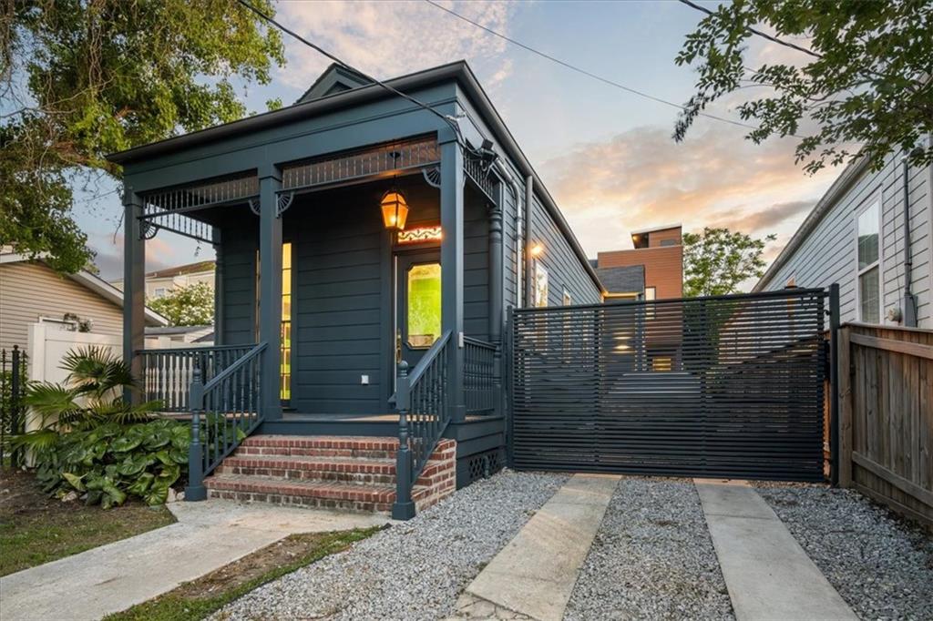 4118 Freret Street — photo