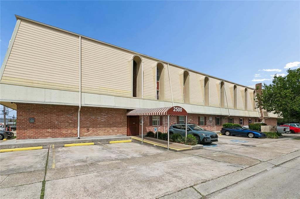2500 Houma Boulevard 315 — photo