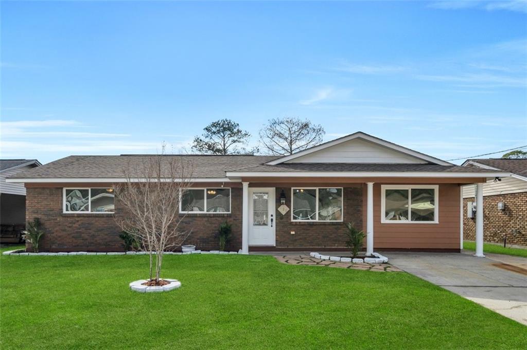 135 Southpark Drive — photo
