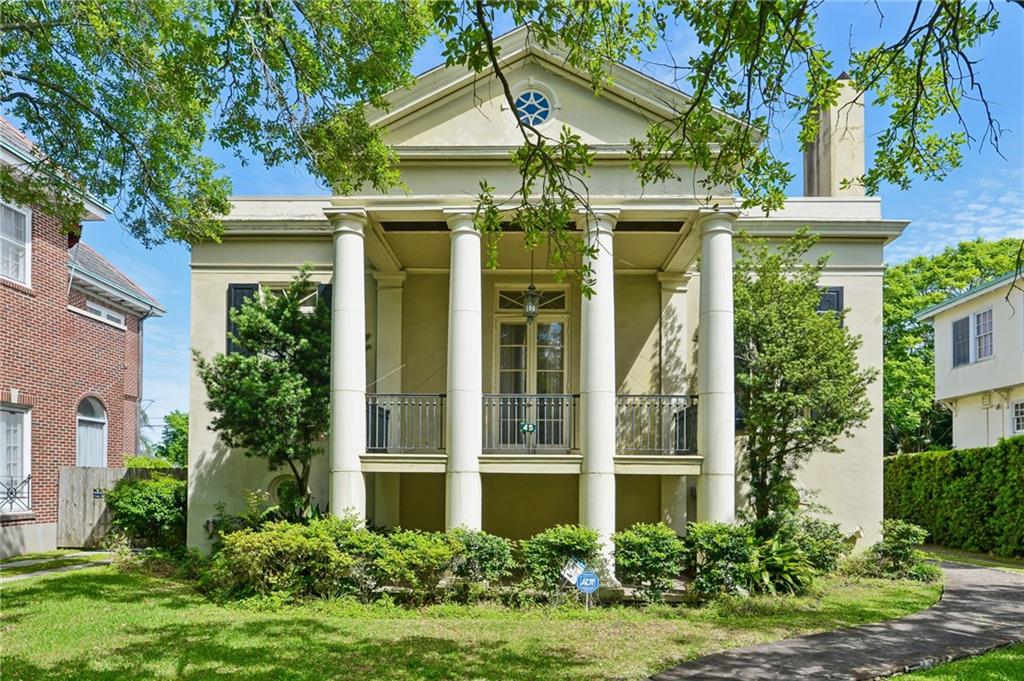 45 Versailles Boulevard — photo