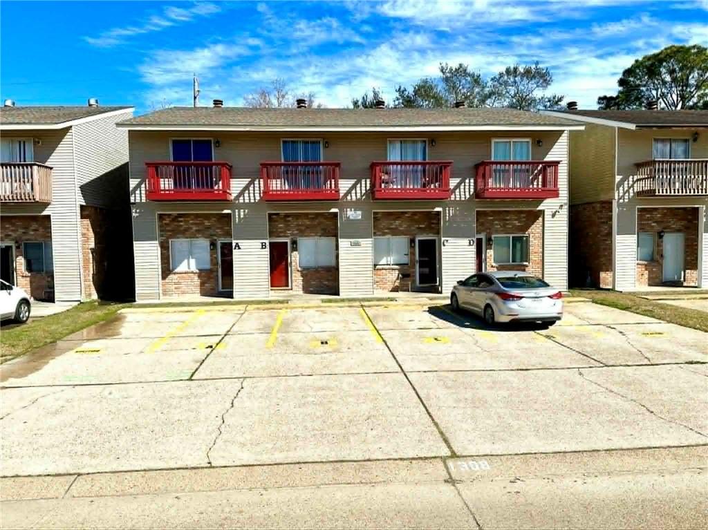 1308 Cartier Drive B — photo