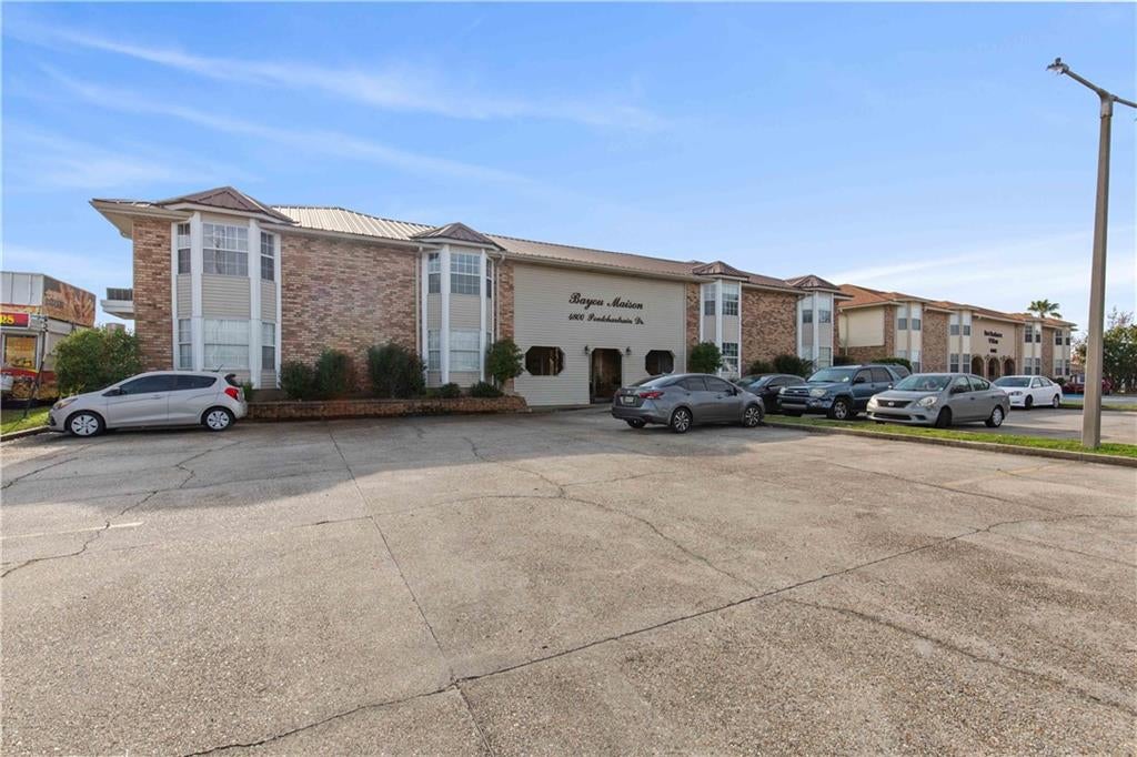 4800 Pontchartrain Drive 5 — photo